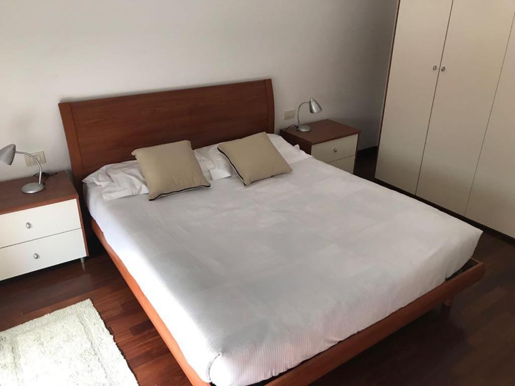 Hll Hotel Lungolago Lecco-Como Lake Экстерьер фото